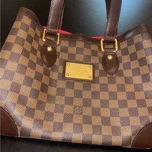 Used Luis Vuitton, like new!